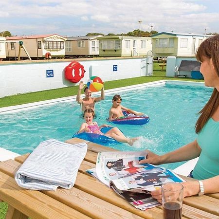 White Tower Holiday Park Llandwrog Eksteriør billede